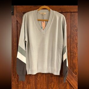 Stitch fix size xl. Gray and white
